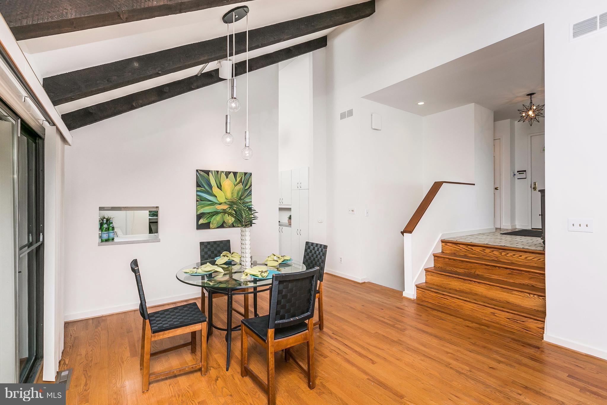 HOBBITS GLEN - Residential