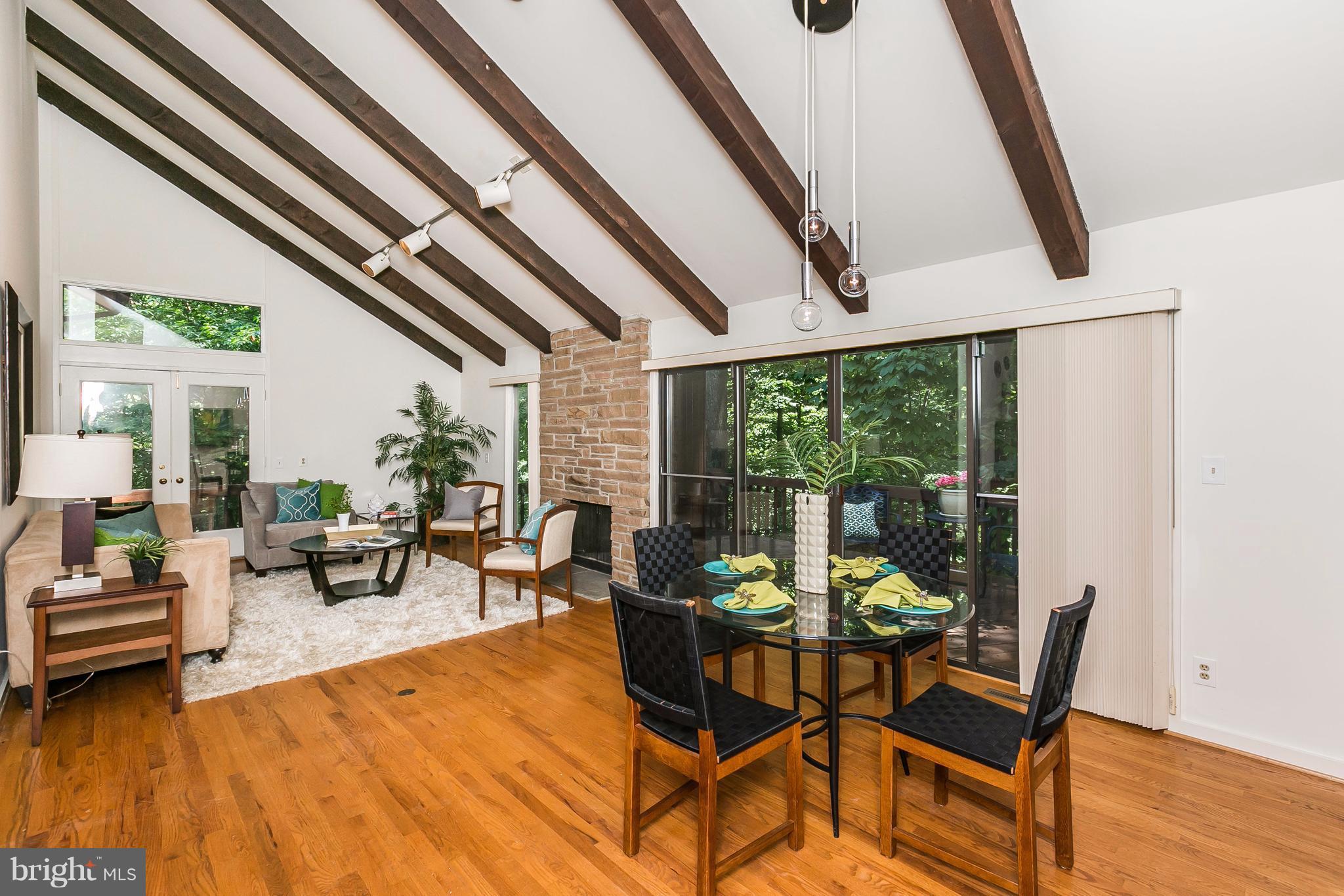 HOBBITS GLEN - Residential