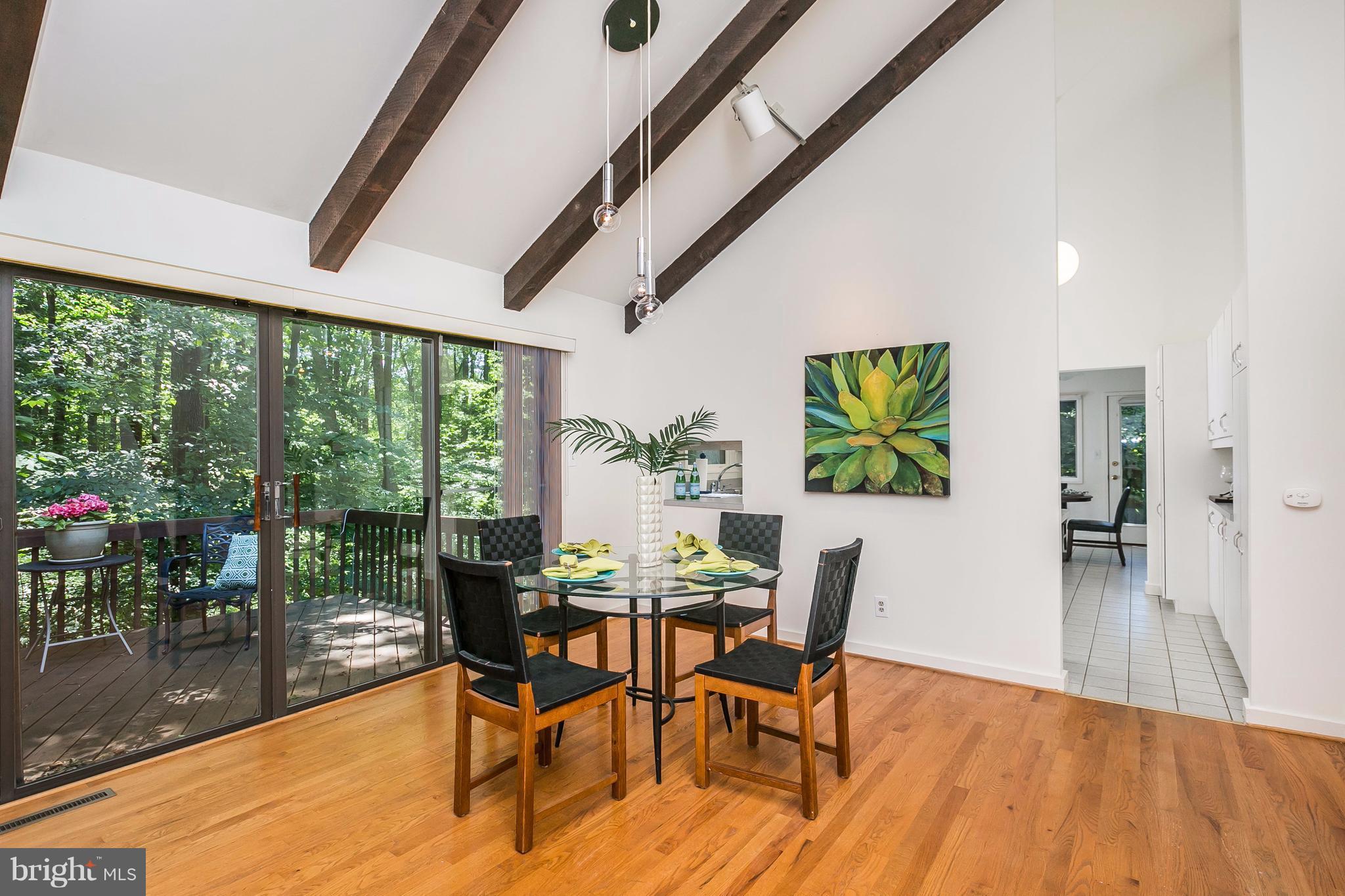 HOBBITS GLEN - Residential