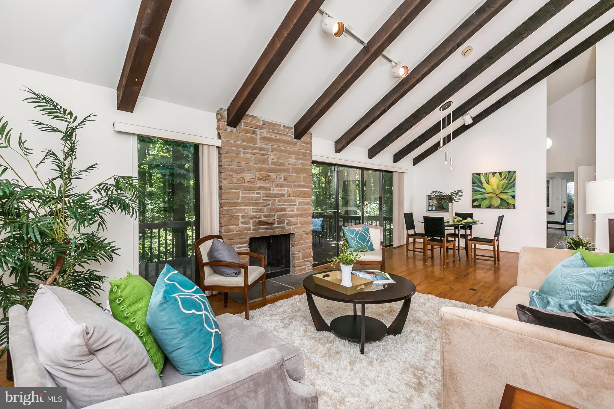 HOBBITS GLEN - Residential