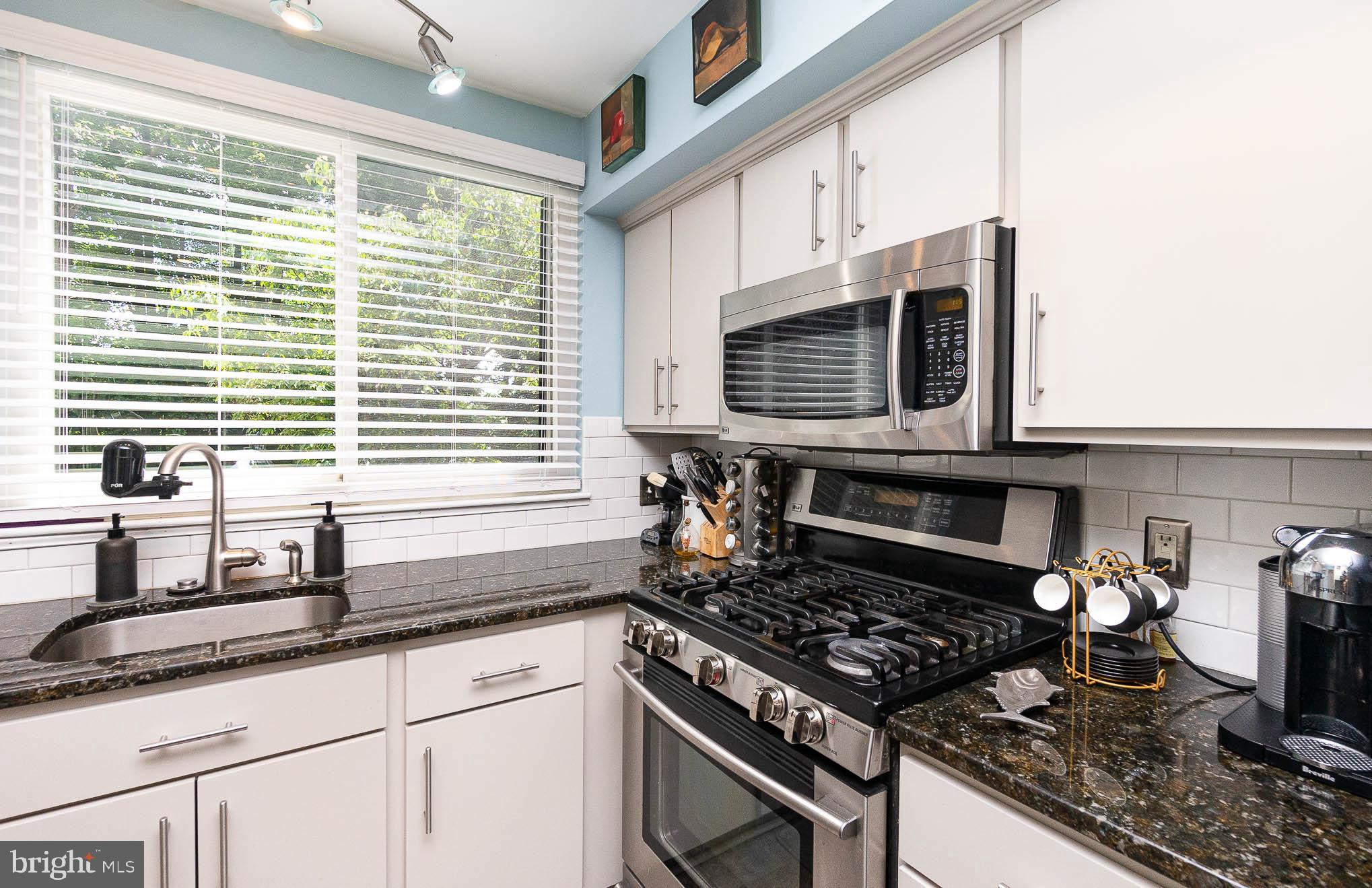 STONEOAKS - Residential