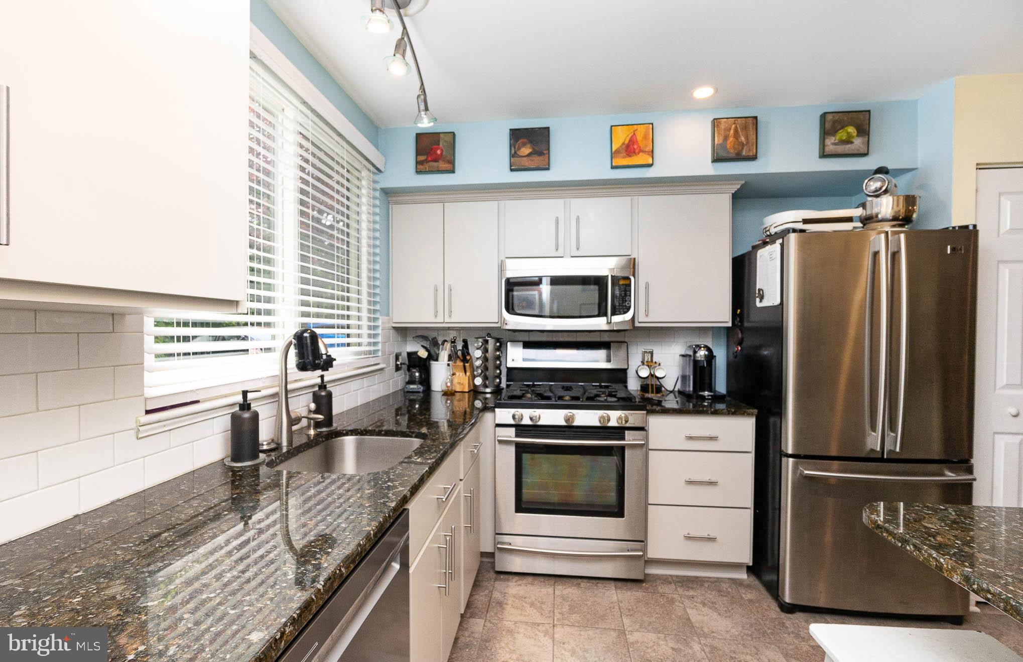 STONEOAKS - Residential