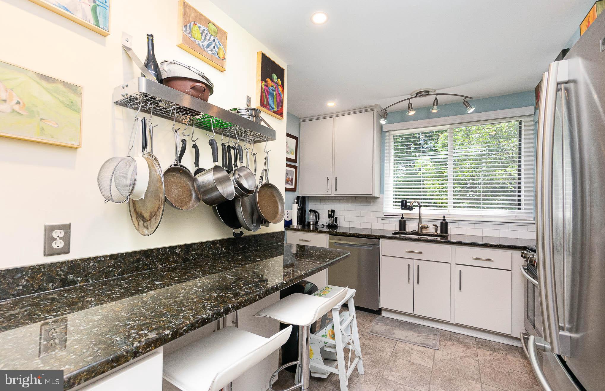 STONEOAKS - Residential