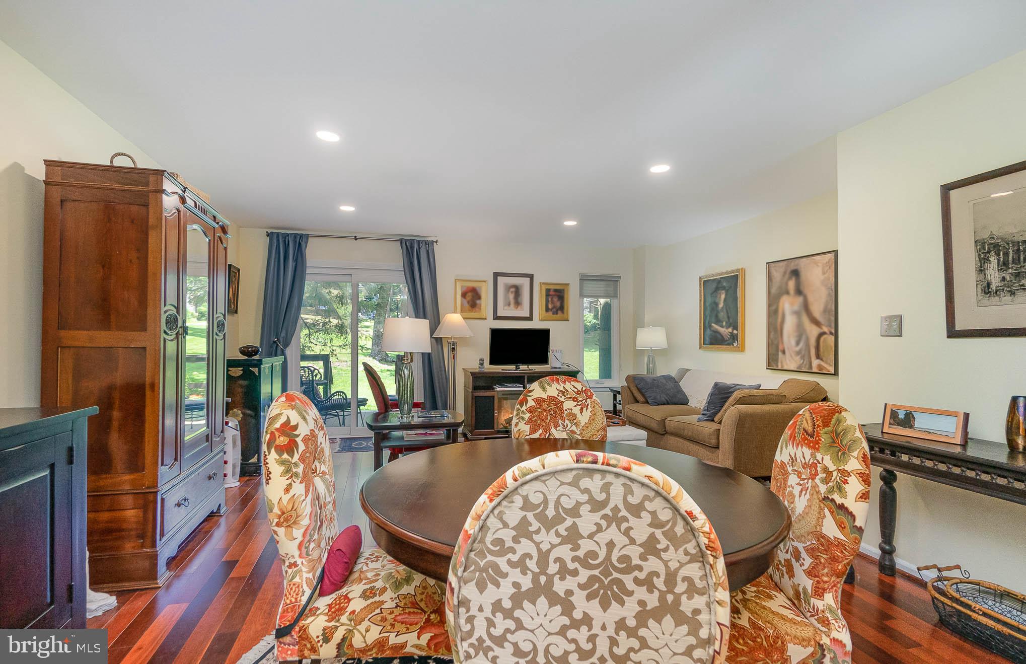 STONEOAKS - Residential