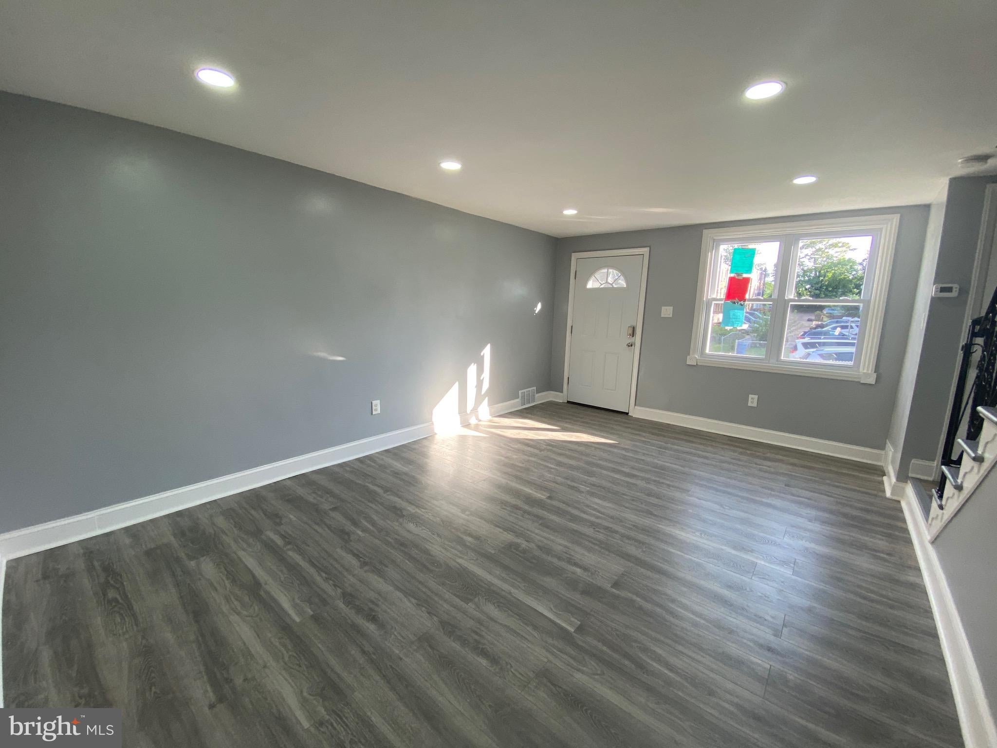 1213 CRESTVIEW ROAD