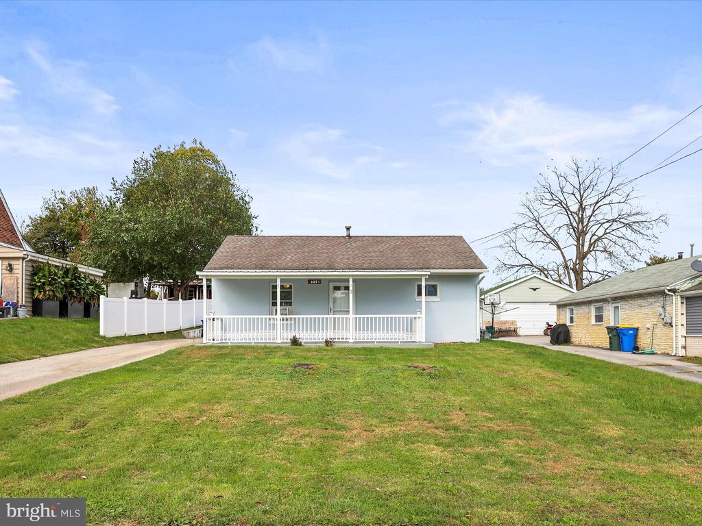 Photo of 3251 Alta Vista Road, DOVER, PA 17315 (MLS # PAYK2091248)