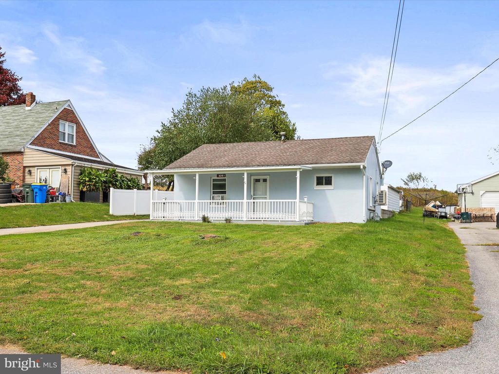 Photo of 3251 Alta Vista Road, DOVER, PA 17315 (MLS # PAYK2091248)