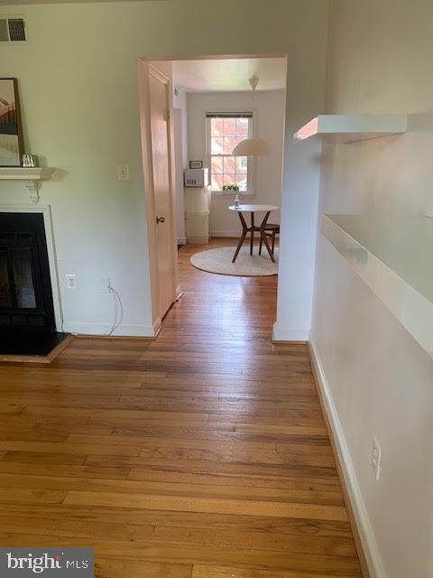 COMMONS OF ARLINGTON - Residential Lease