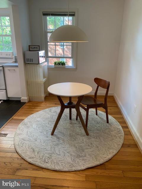 COMMONS OF ARLINGTON - Residential Lease