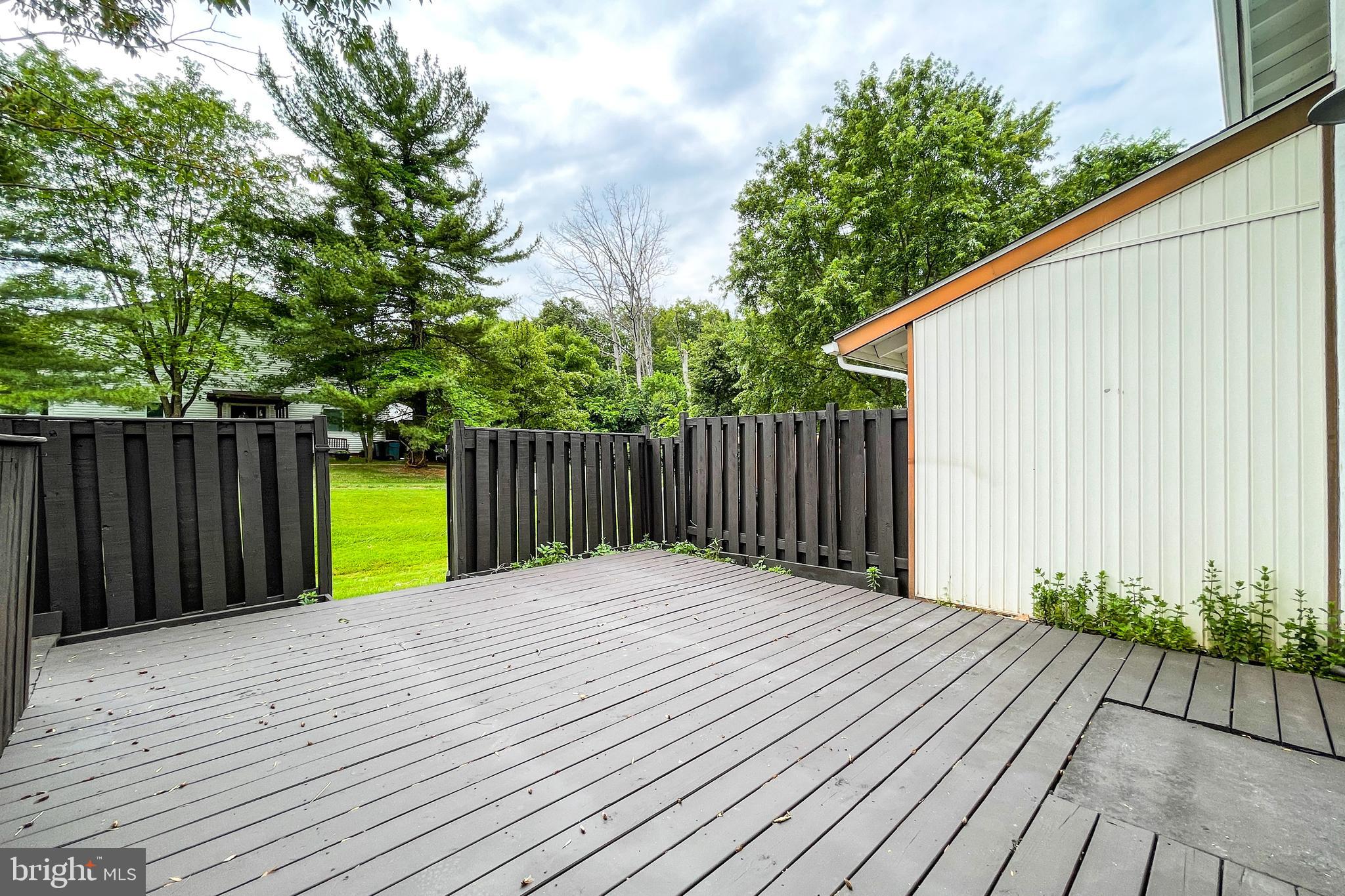 SUGARLAND RUN - Residential