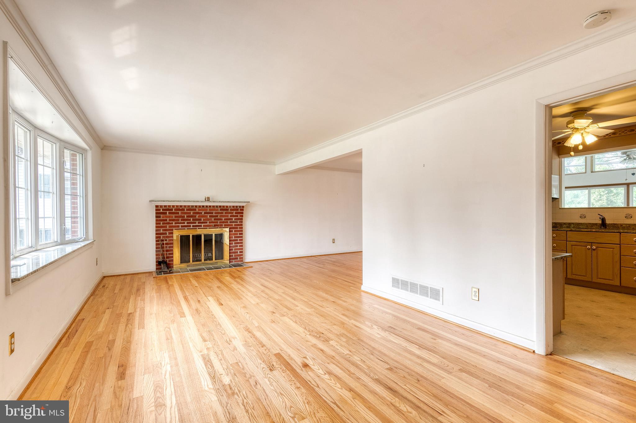 CROMWELL VALLEY - Residential Lease