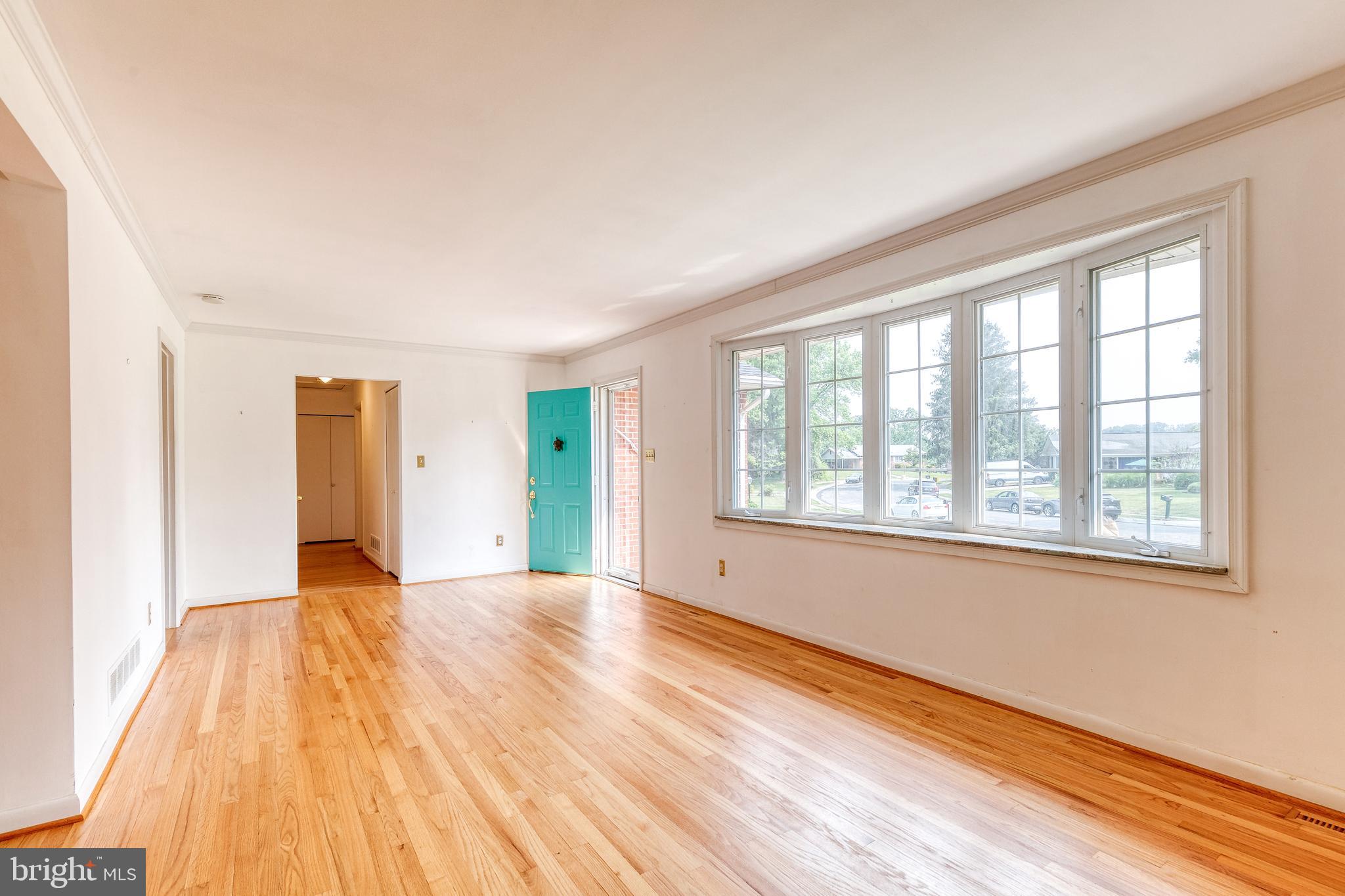 CROMWELL VALLEY - Residential Lease