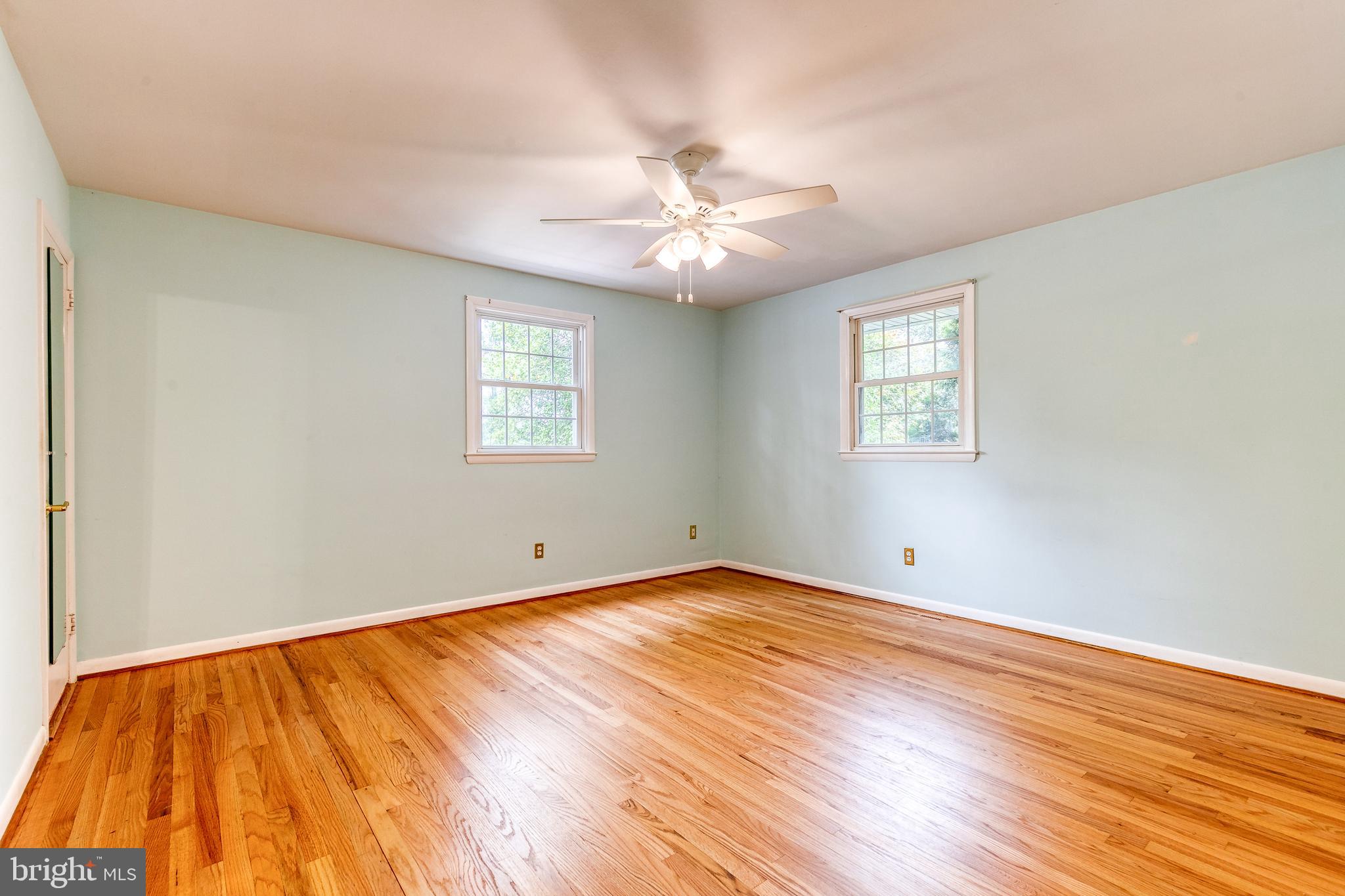 CROMWELL VALLEY - Residential Lease