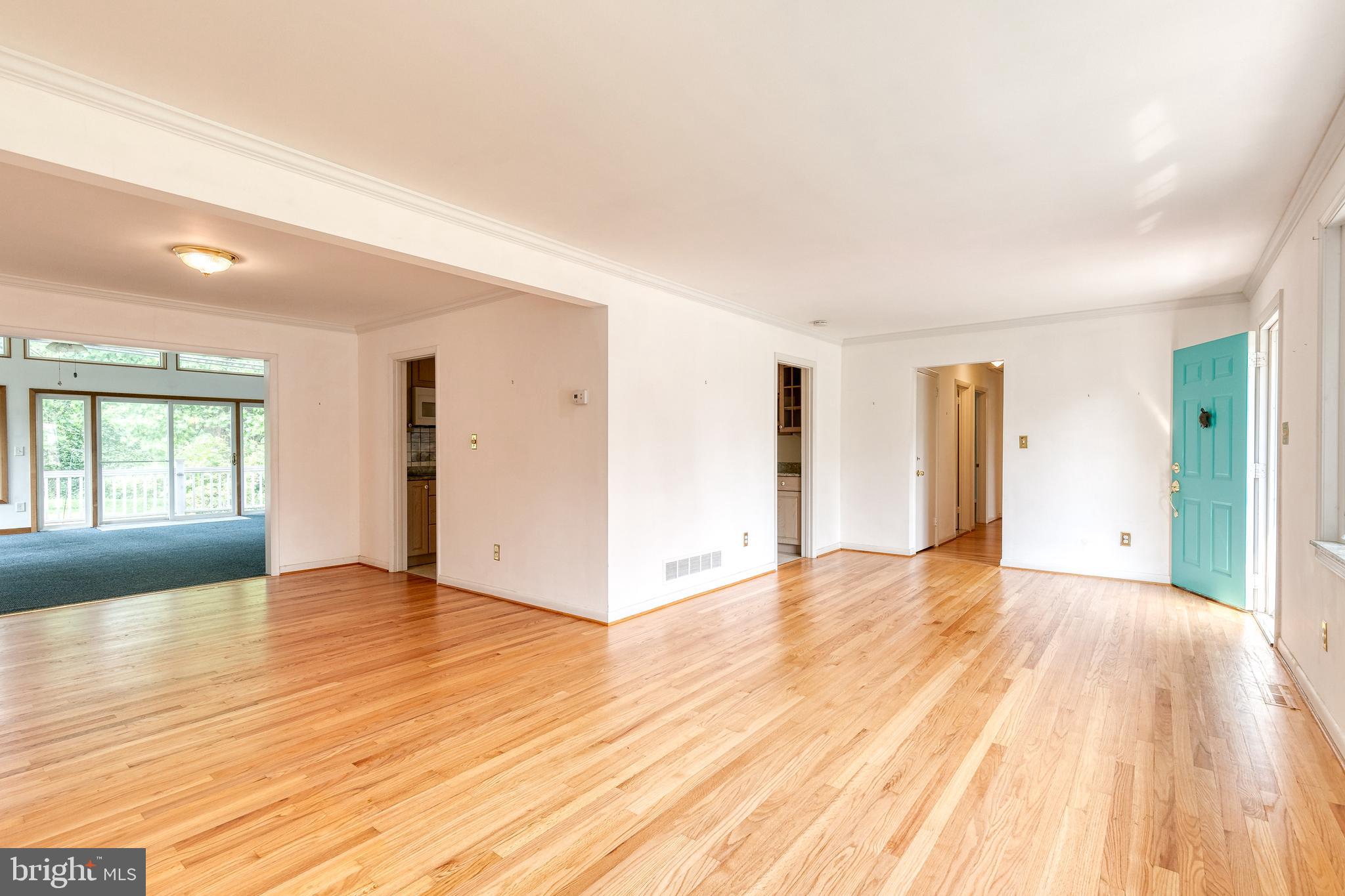 CROMWELL VALLEY - Residential Lease