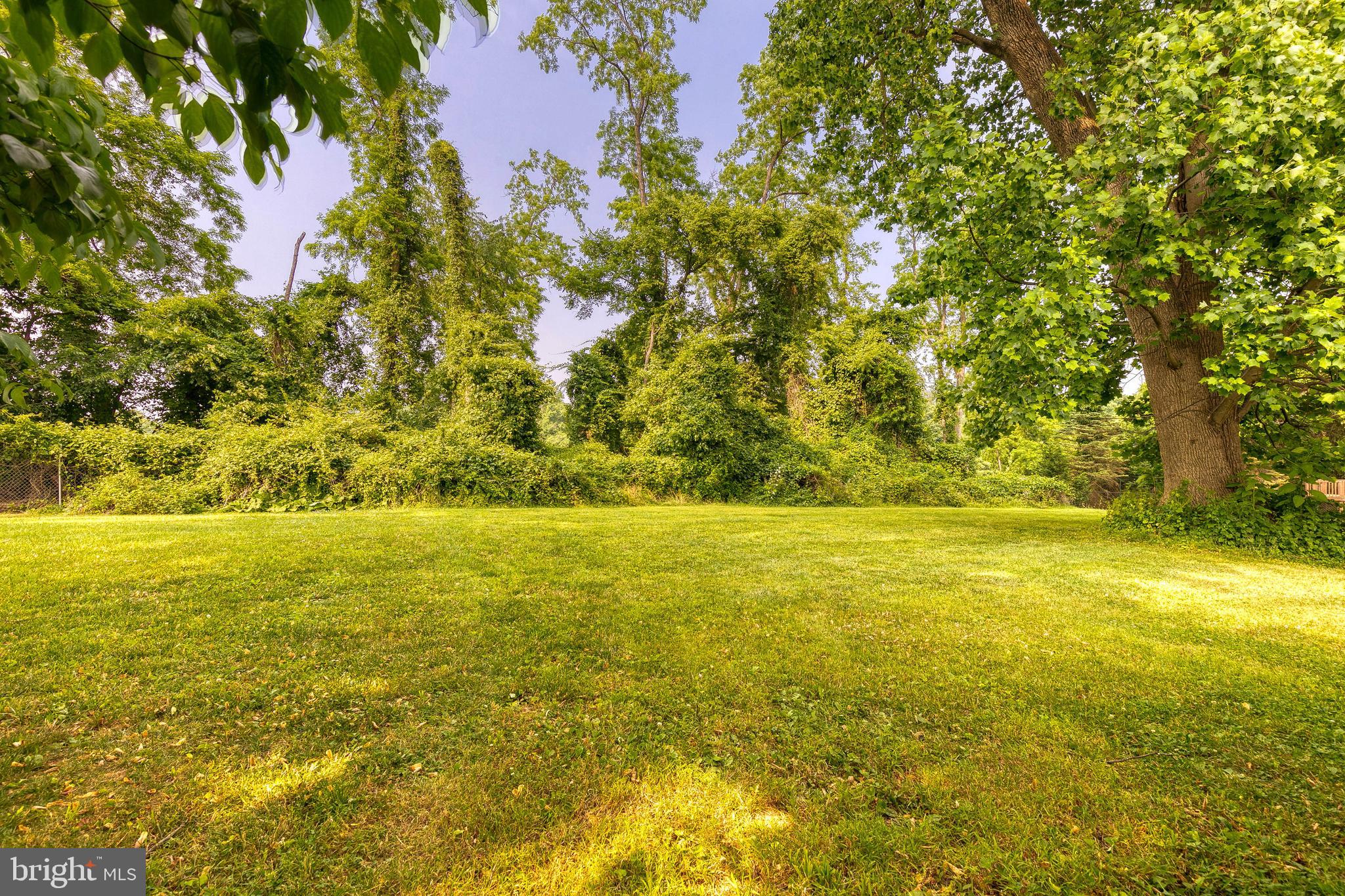 CROMWELL VALLEY - Residential Lease