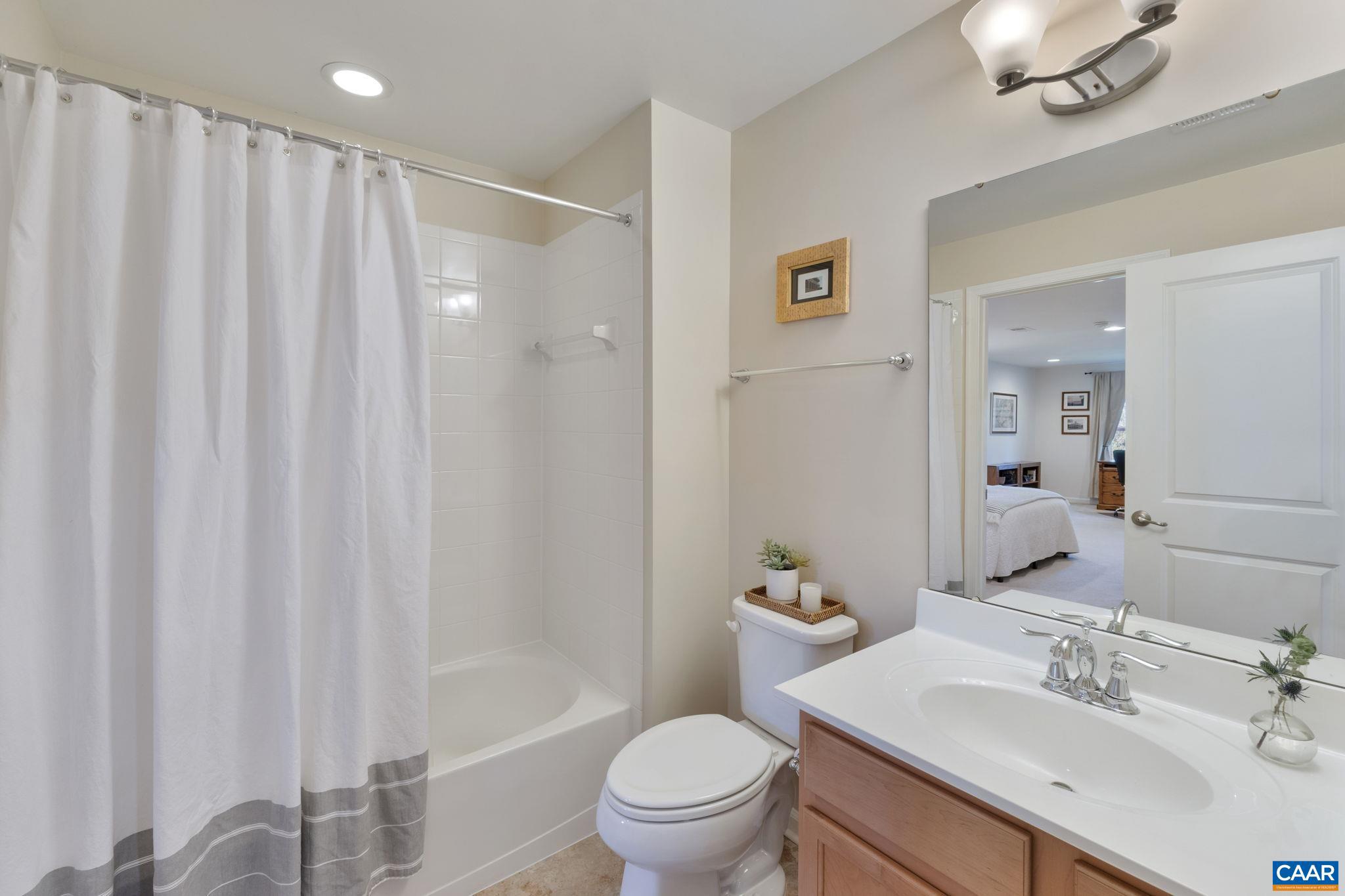 WICKHAM POND - Residential