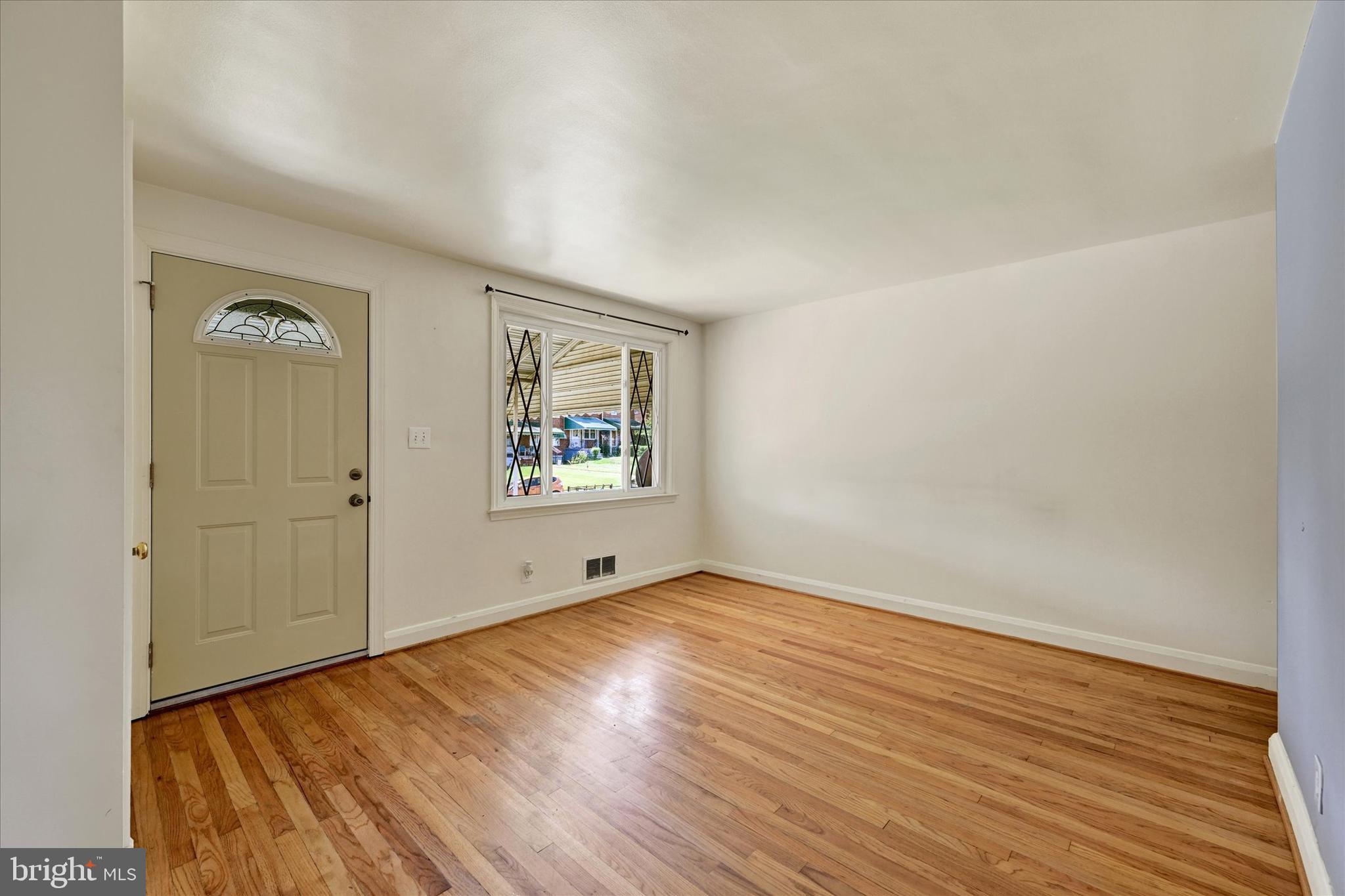 EASTFIELD - Residential