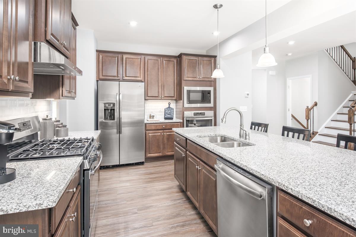 MAGNESS MILL - Residential