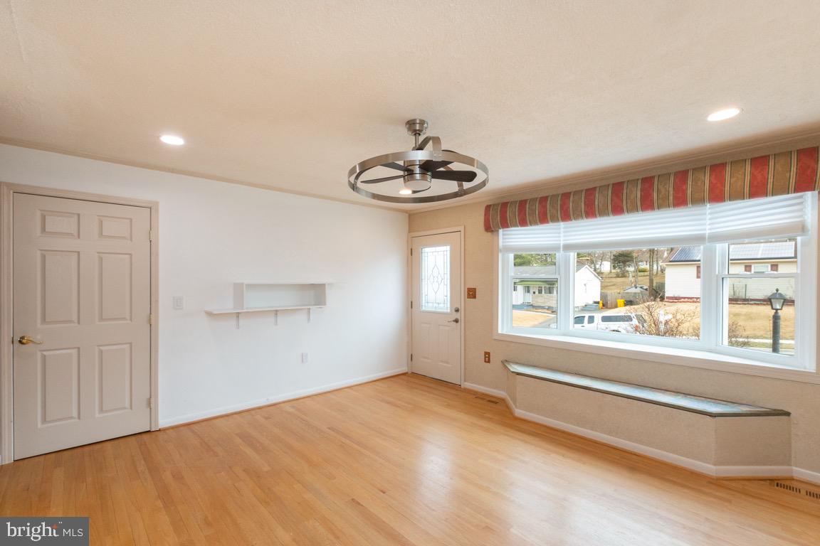 MARYLAND CITY - Residential