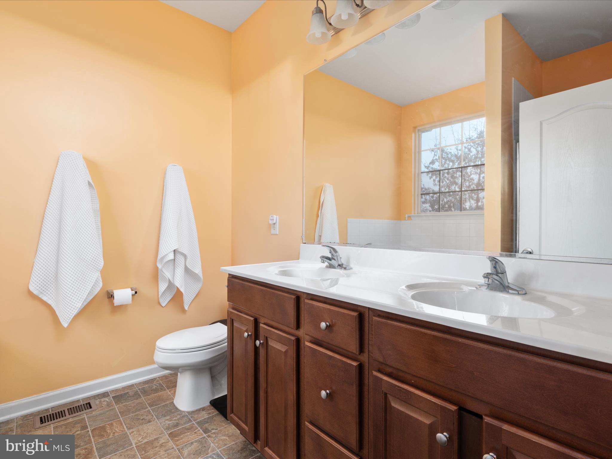 ARCHERS ROCK - Residential