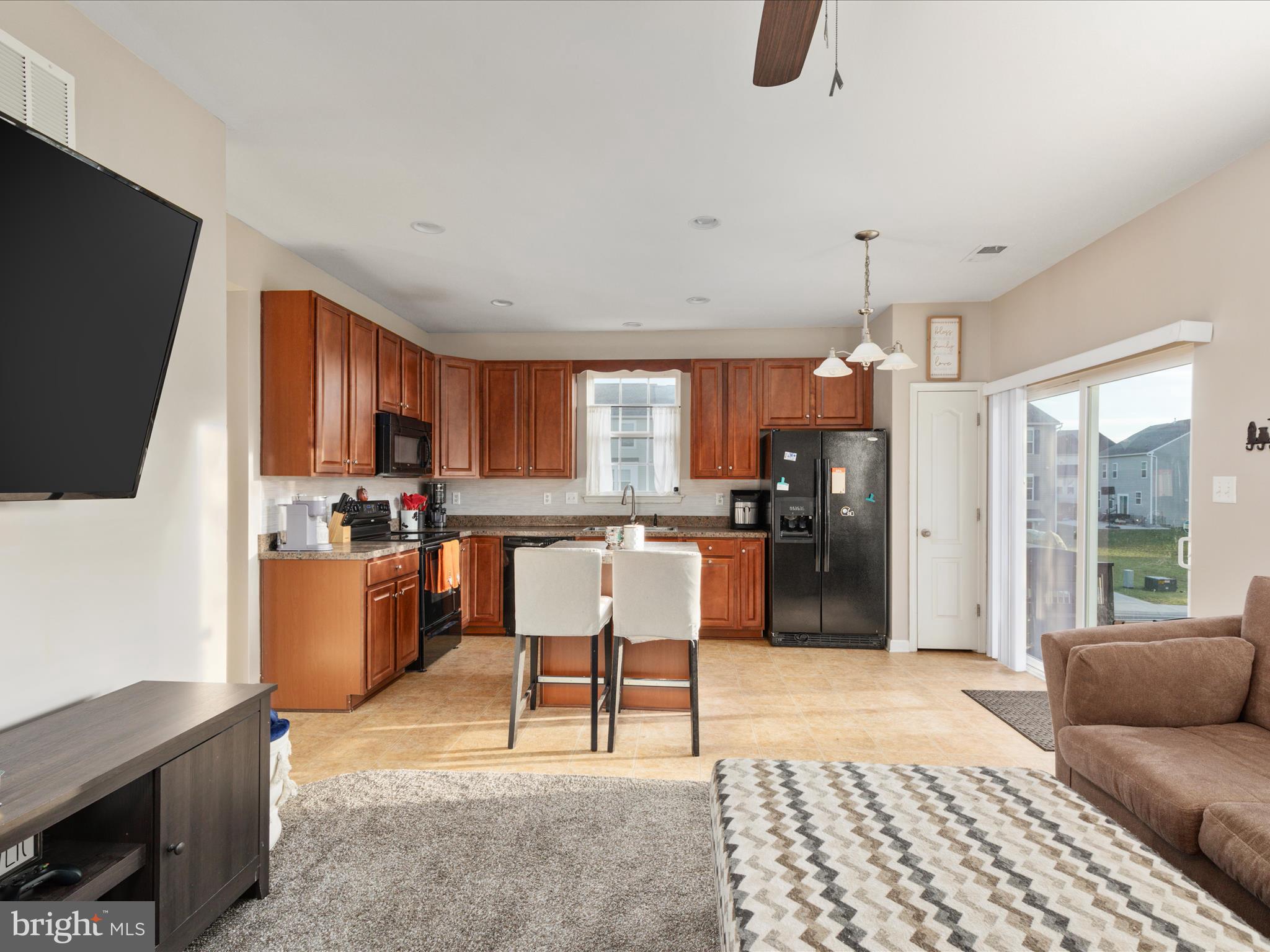 ARCHERS ROCK - Residential