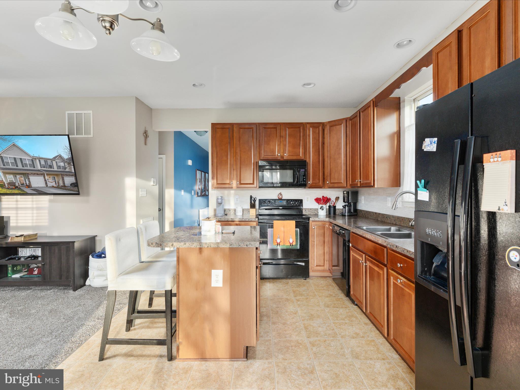 ARCHERS ROCK - Residential