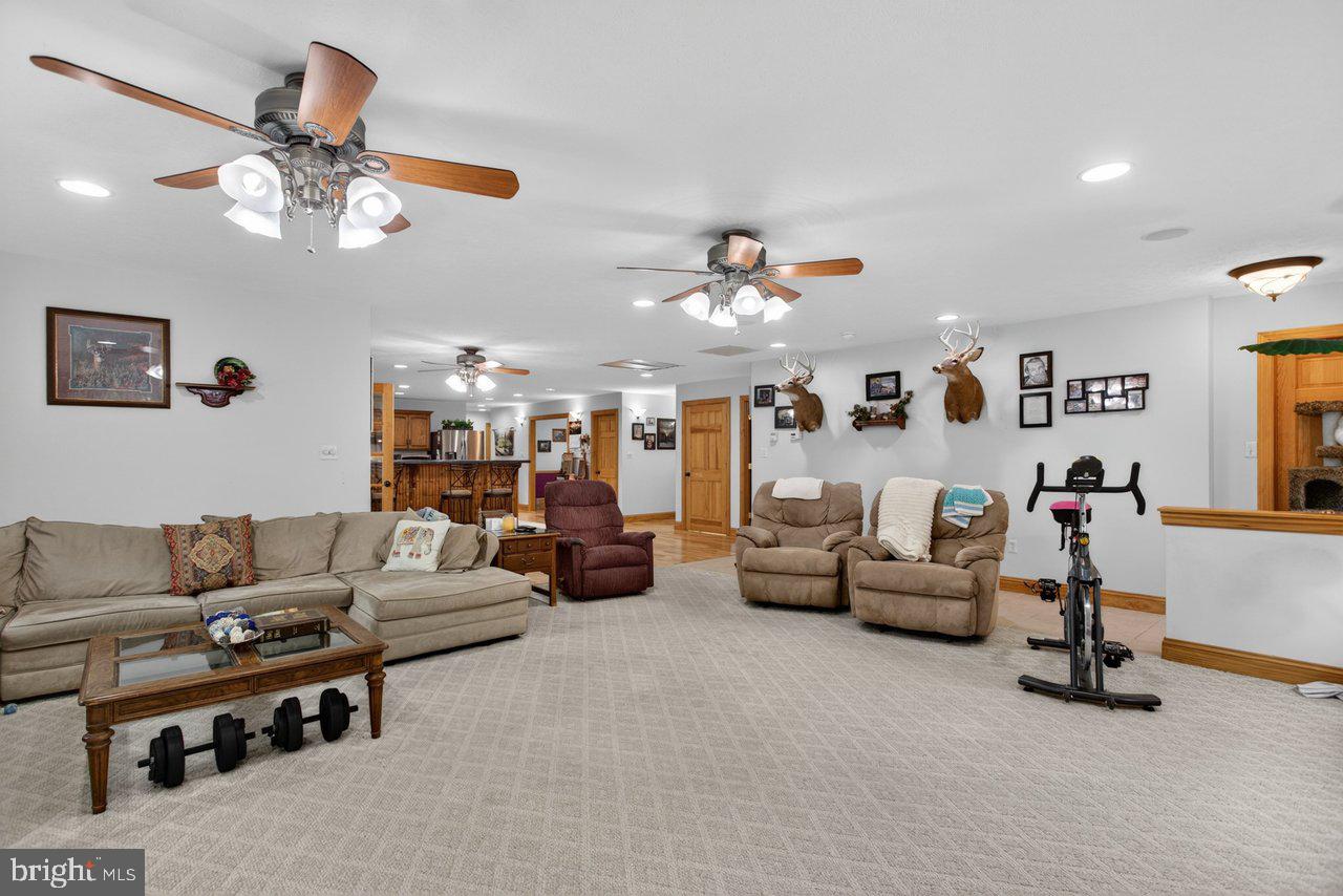 ARROWHEAD - Residential