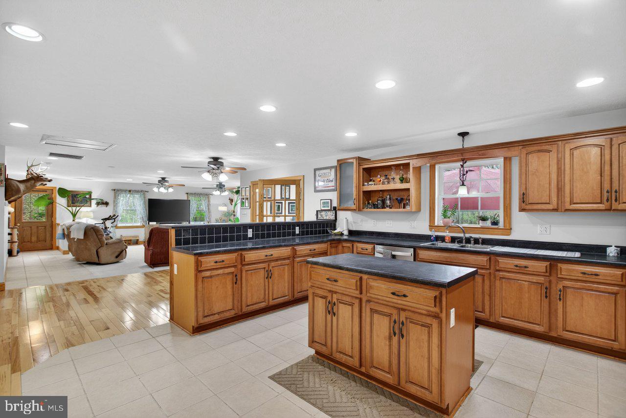 ARROWHEAD - Residential