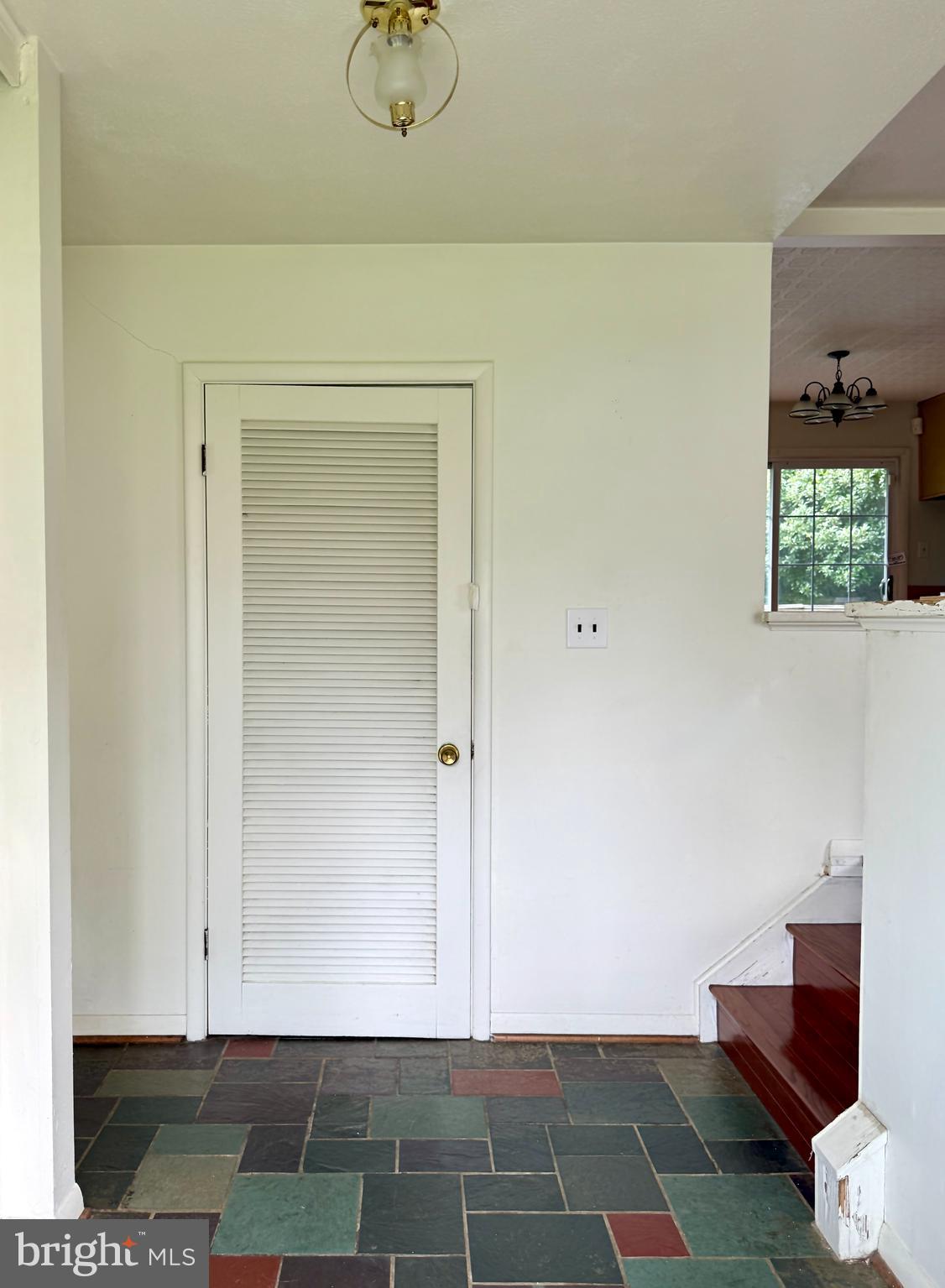 SURRATTS - Residential