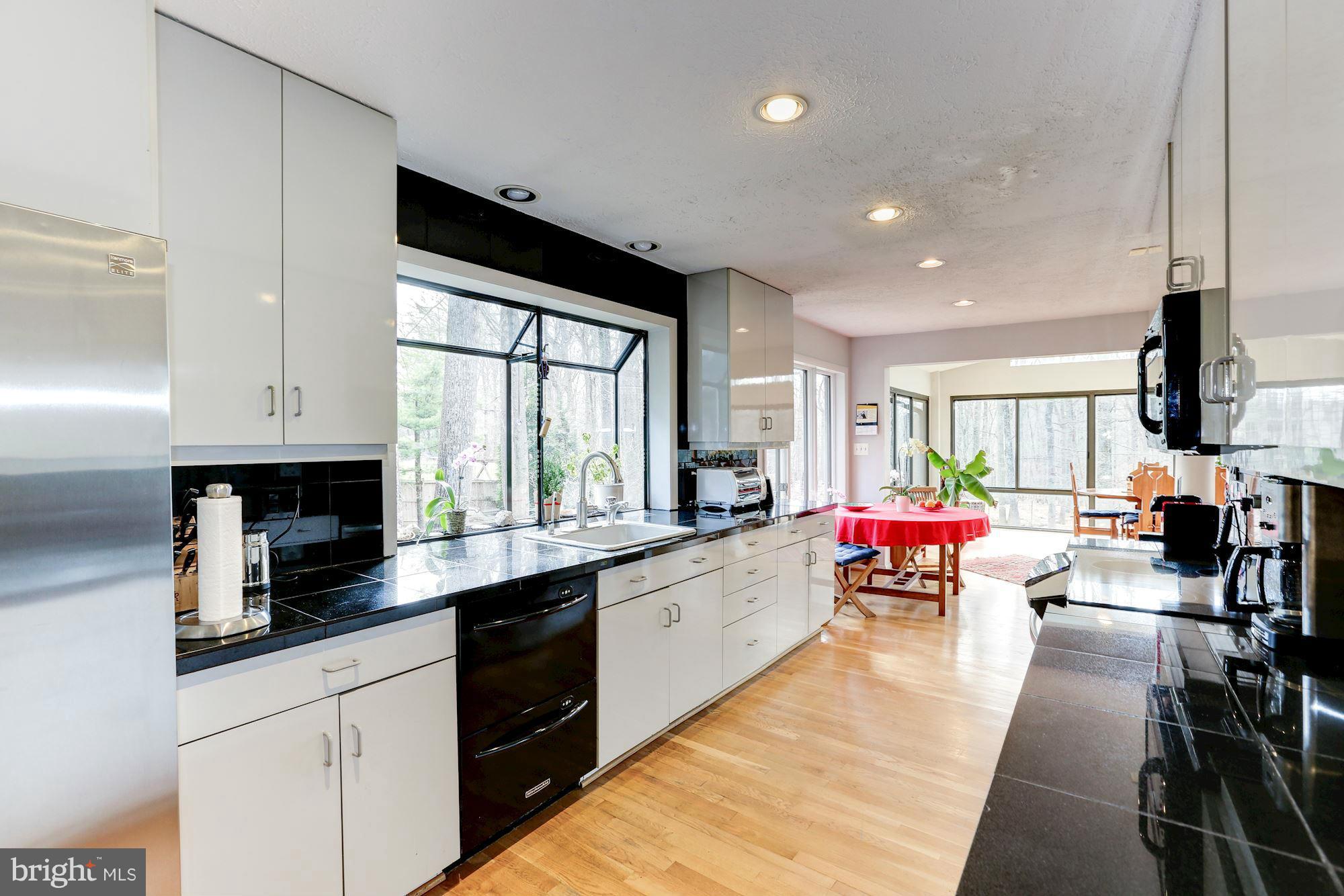 DARNESTOWN OUTSIDE - Residential