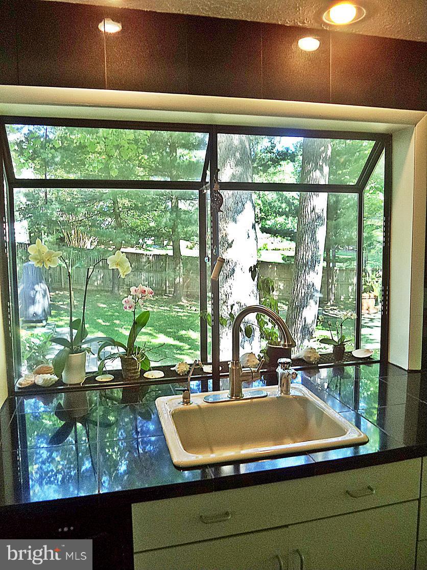 DARNESTOWN OUTSIDE - Residential