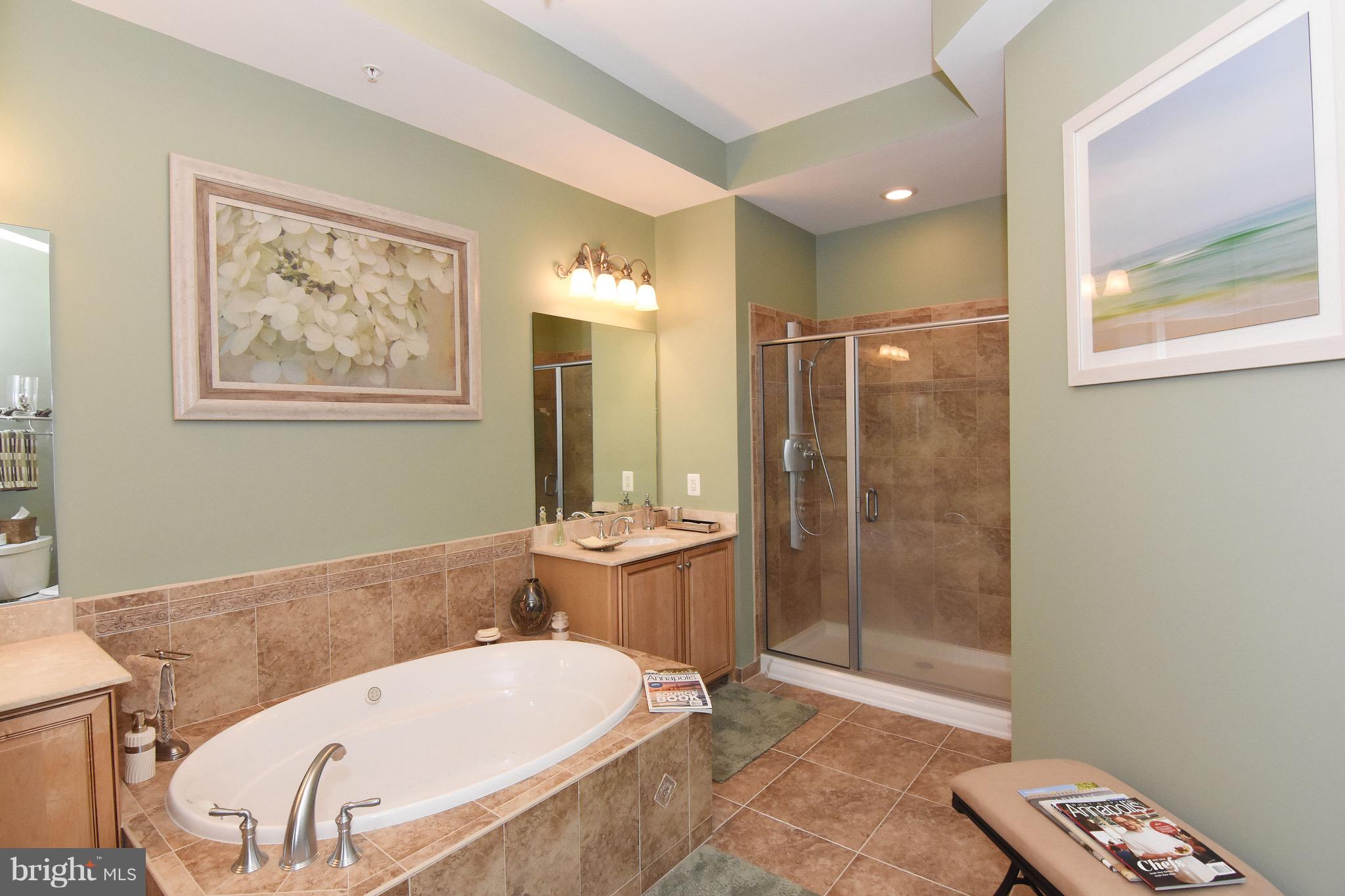 GRANDVIEW AT ANNAPOLIS TOWNE CENTRE - Residential