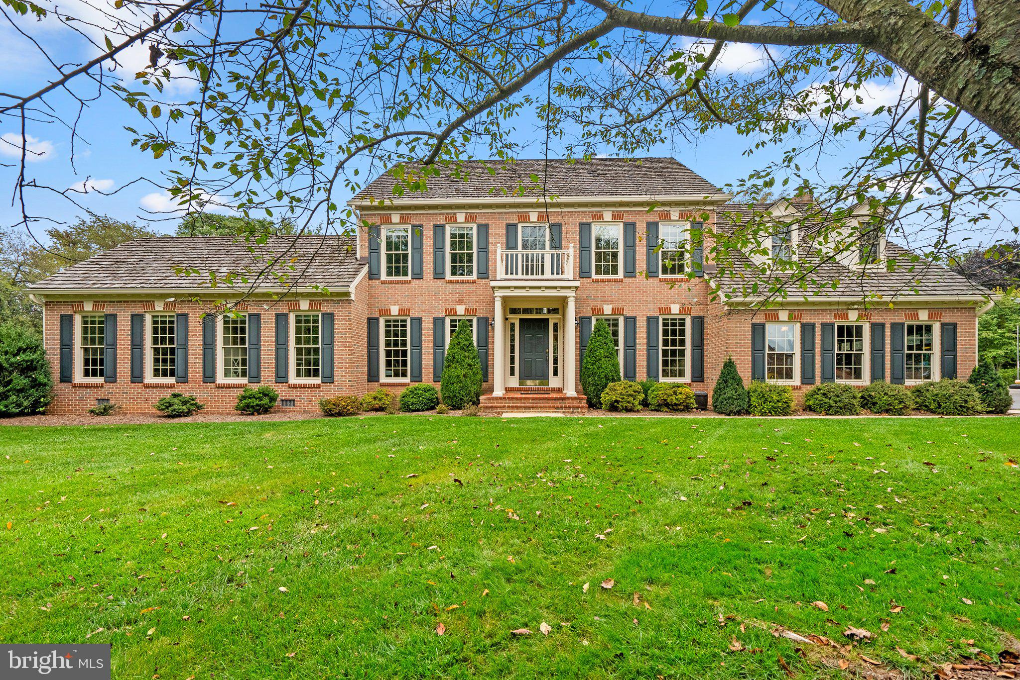 GREENHILLS FARM - Residential