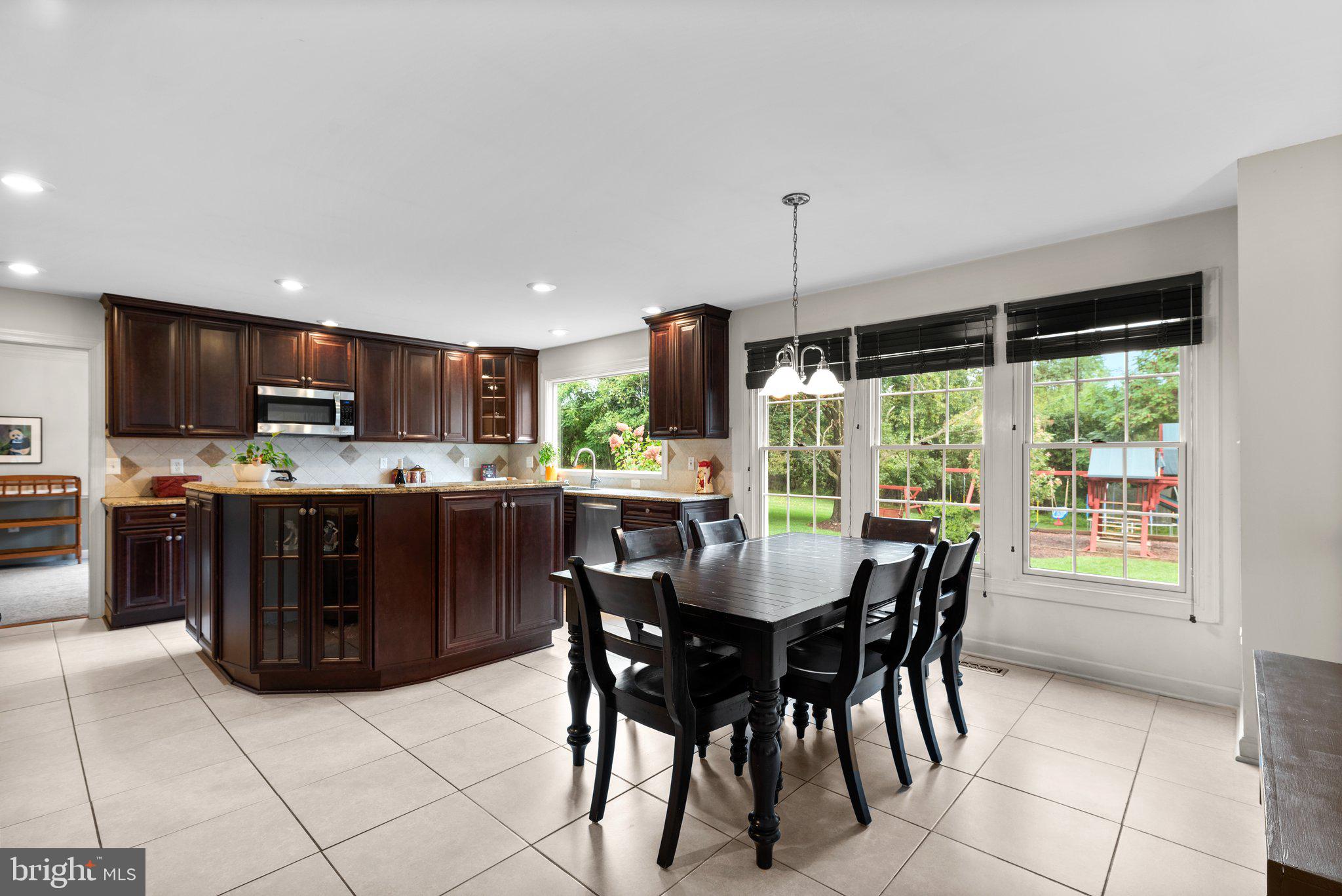 GREENHILLS FARM - Residential