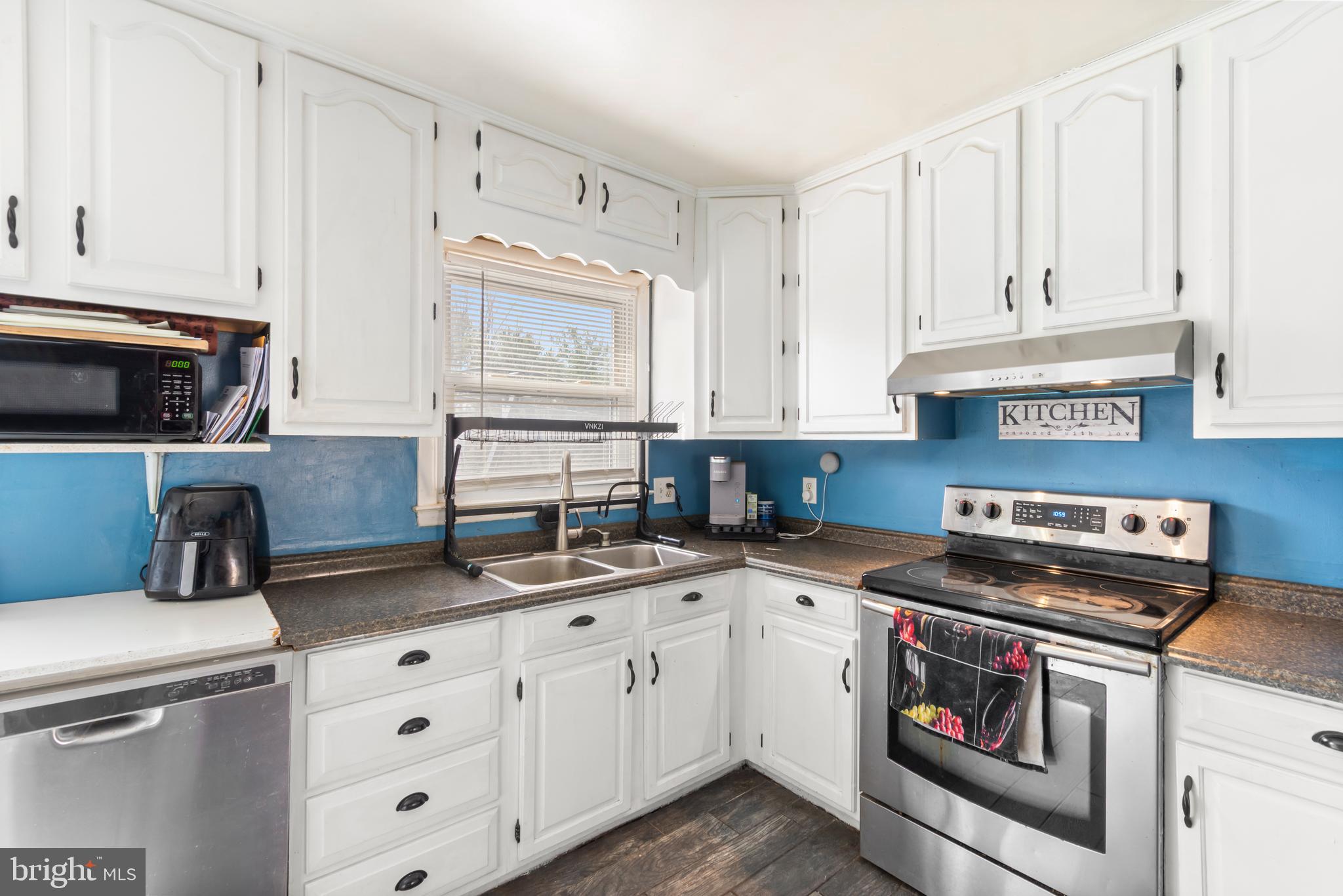 WALBROOK MANOR - Residential