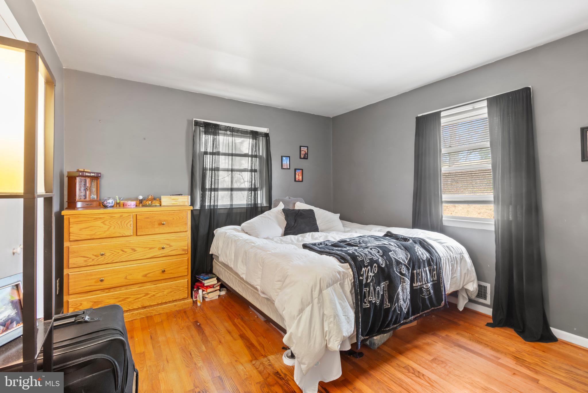 WALBROOK MANOR - Residential