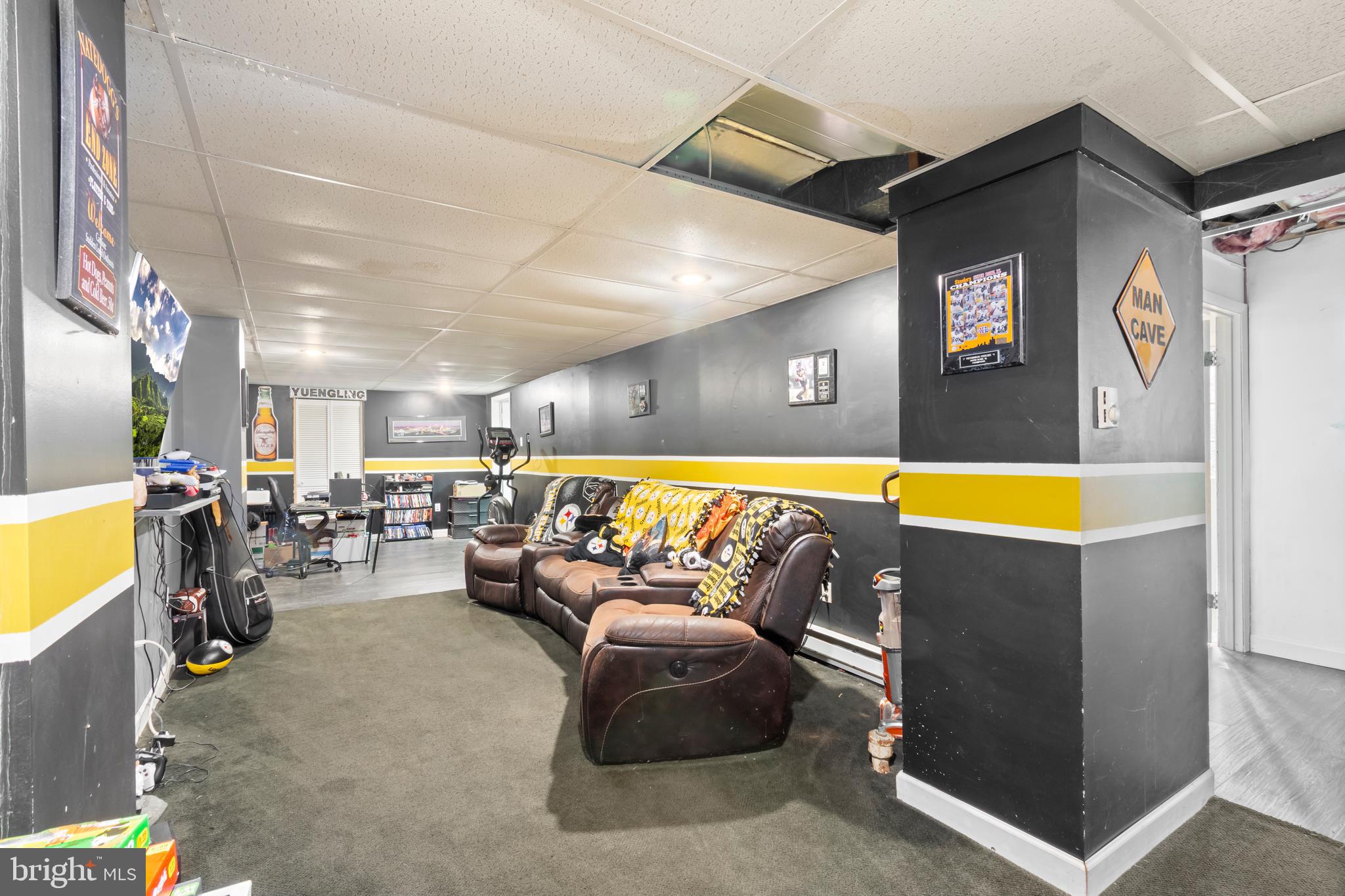 WALBROOK MANOR - Residential