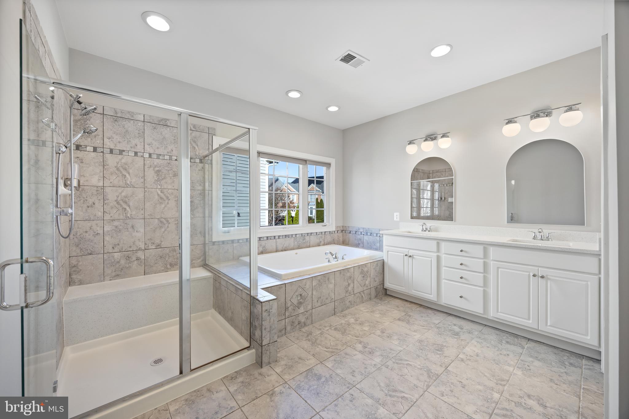 CHAPEL RIDGE - Residential