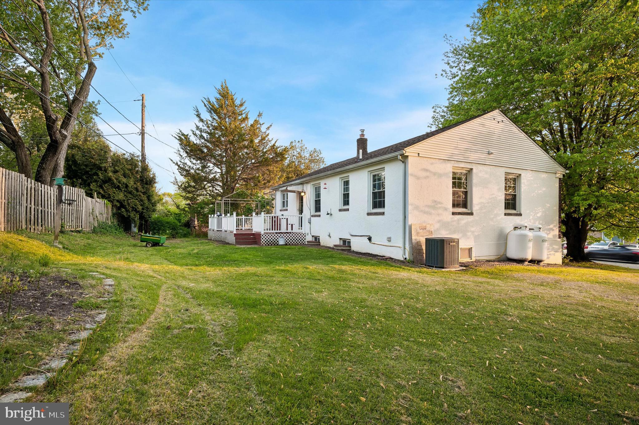 CEDAR GROVE - Residential