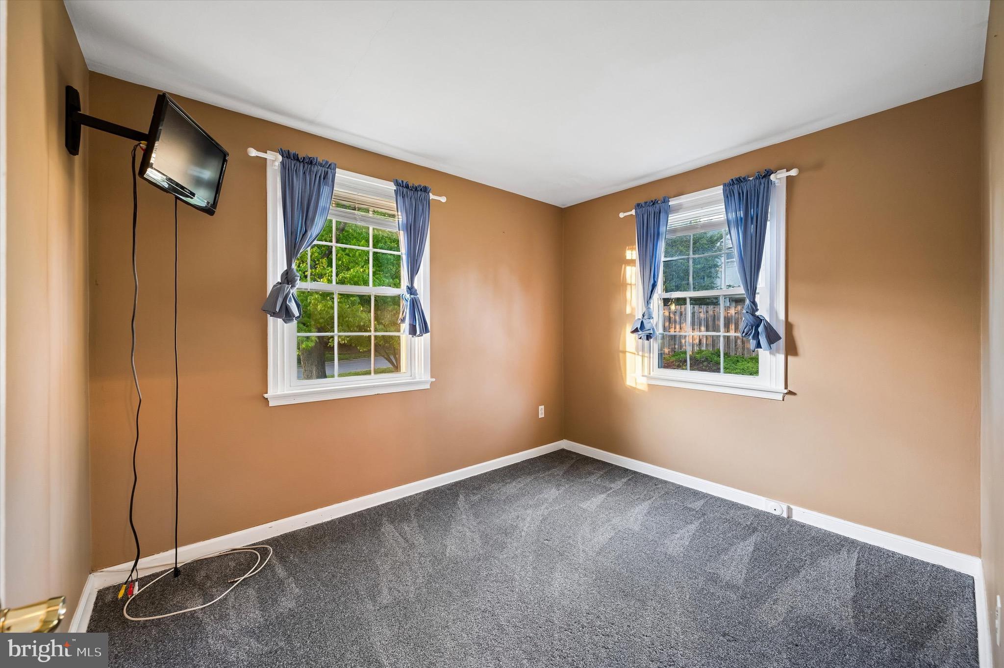 CEDAR GROVE - Residential