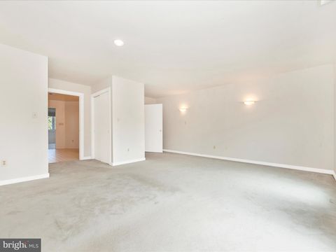 Tiny photo for 12 Barley Field Ct, DICKERSON, MD 20842 (MLS # MDMC2224314)