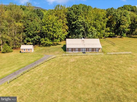 Tiny photo for 12 Barley Field Ct, DICKERSON, MD 20842 (MLS # MDMC2224314)