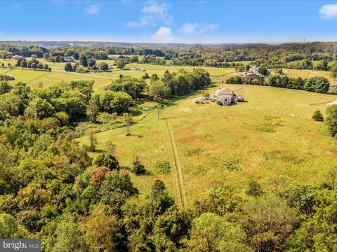 Tiny photo for 12 Barley Field Ct, DICKERSON, MD 20842 (MLS # MDMC2224314)