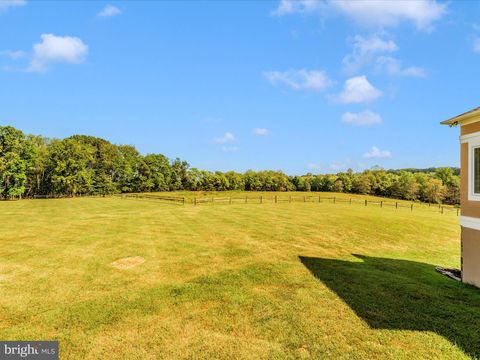 Tiny photo for 12 Barley Field Ct, DICKERSON, MD 20842 (MLS # MDMC2224314)