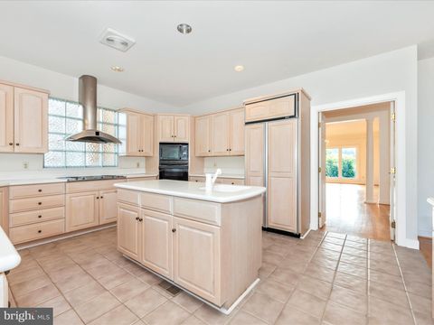 Tiny photo for 12 Barley Field Ct, DICKERSON, MD 20842 (MLS # MDMC2224314)