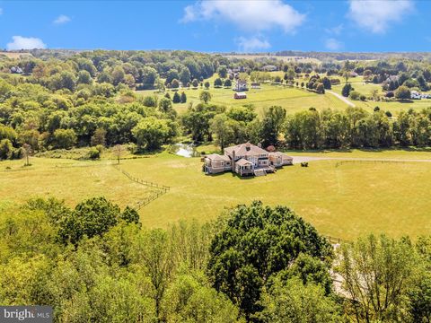 Tiny photo for 12 Barley Field Ct, DICKERSON, MD 20842 (MLS # MDMC2224314)