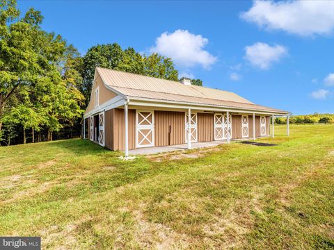 Tiny photo for 12 Barley Field Ct, DICKERSON, MD 20842 (MLS # MDMC2224314)