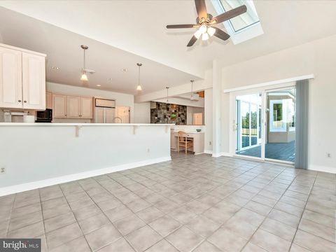 Tiny photo for 12 Barley Field Ct, DICKERSON, MD 20842 (MLS # MDMC2224314)