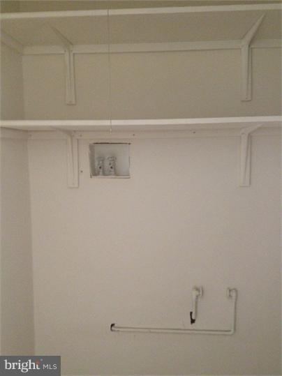 STAFFORD OAKS - Residential Lease