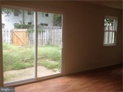 STAFFORD OAKS - Residential Lease